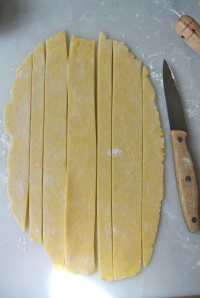 strips cut for lattice pie top